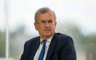 法国央行行长Villeroy：欧洲央行降息需保持灵敏 以免落后于形势