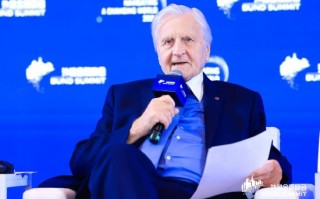 欧洲央行原行长Jean-Claude Trichet：欧洲利率可能下调25个基点